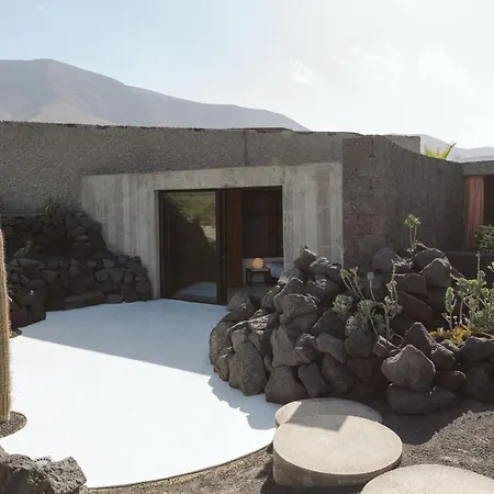 Canaryislandshost I Nativo *